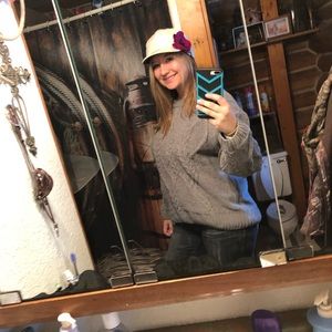 Meet your Posher, Mikayla